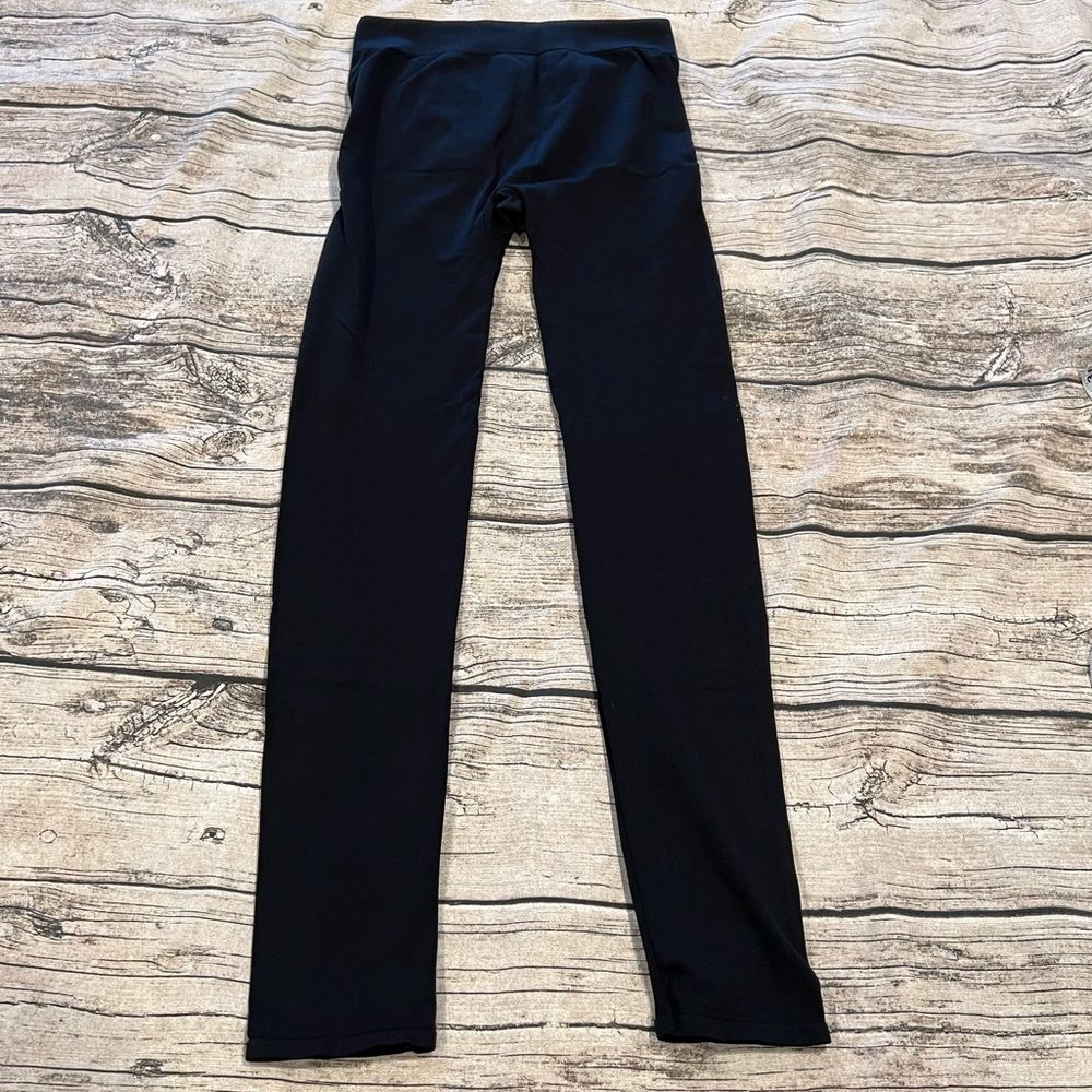 Invisibellas by Cass Shapewear Leggings with butt lifting size L/XL